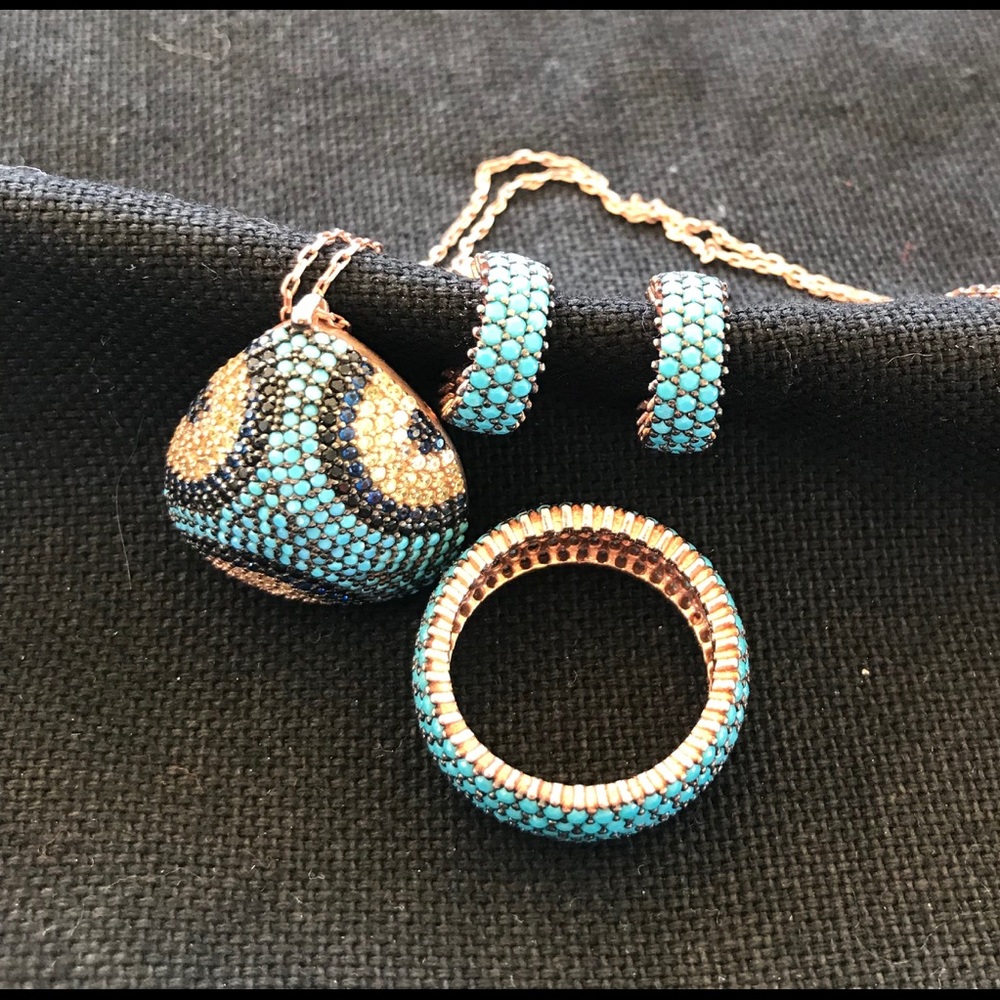Jewelry set solid silver 925 and turquoise